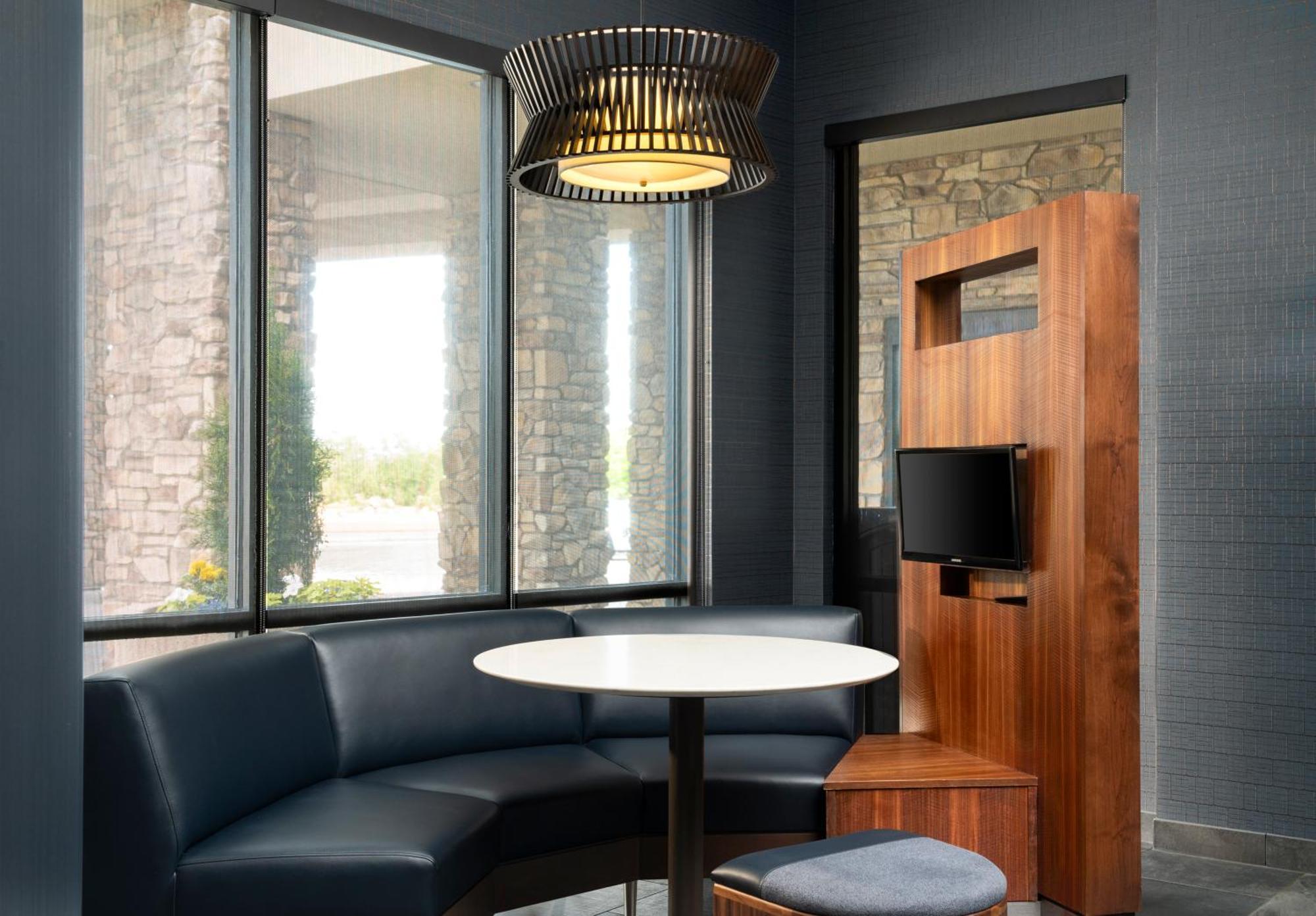 Courtyard By Marriott Denver North/Westminster Eastlake Bagian luar foto