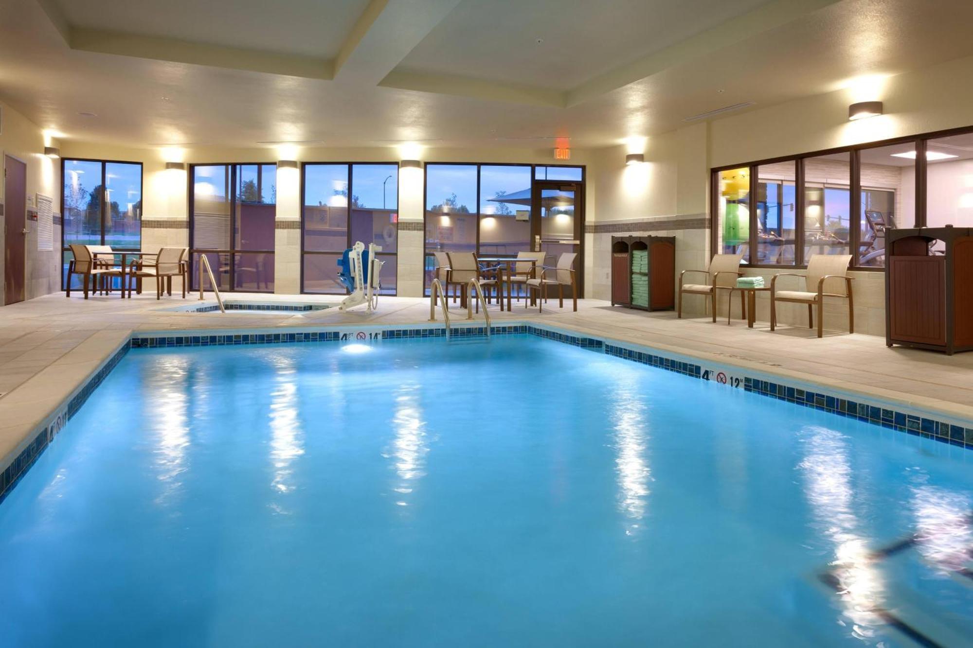 Courtyard By Marriott Denver North/Westminster Eastlake Bagian luar foto
