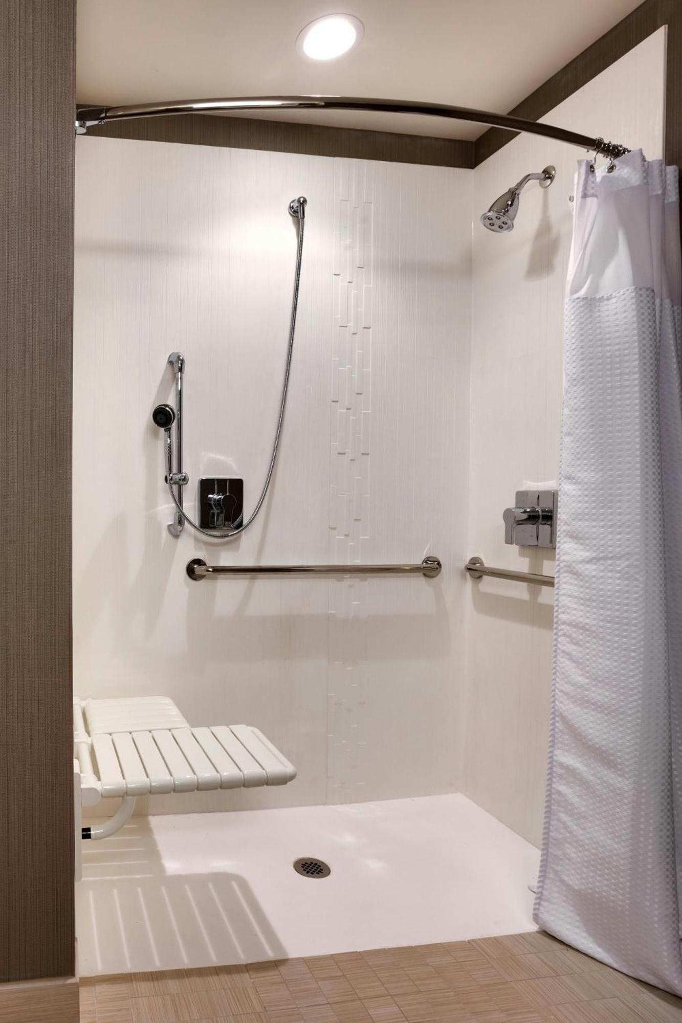 Courtyard By Marriott Denver North/Westminster Eastlake Bagian luar foto
