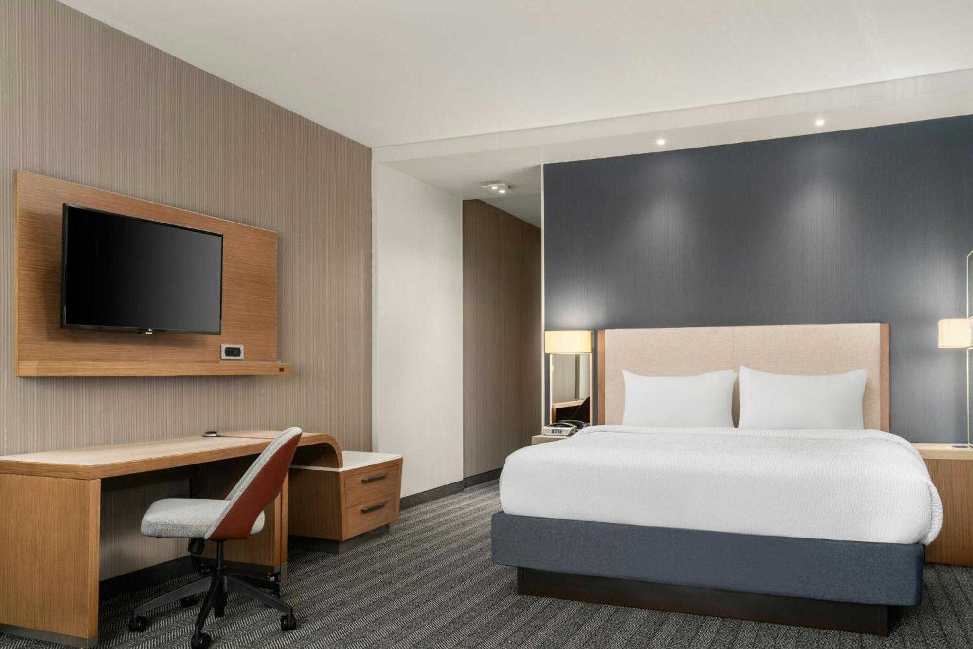 Courtyard By Marriott Denver North/Westminster Eastlake Bagian luar foto