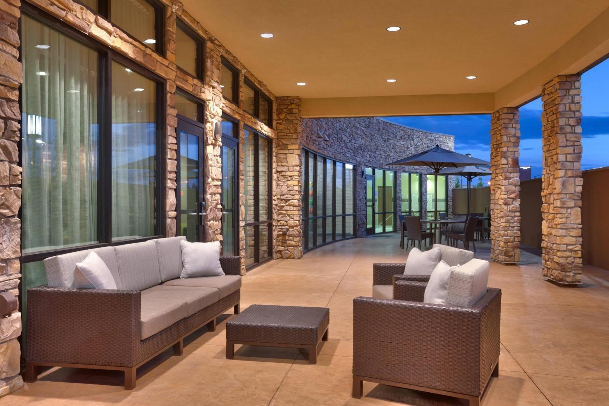 Courtyard By Marriott Denver North/Westminster Eastlake Bagian luar foto