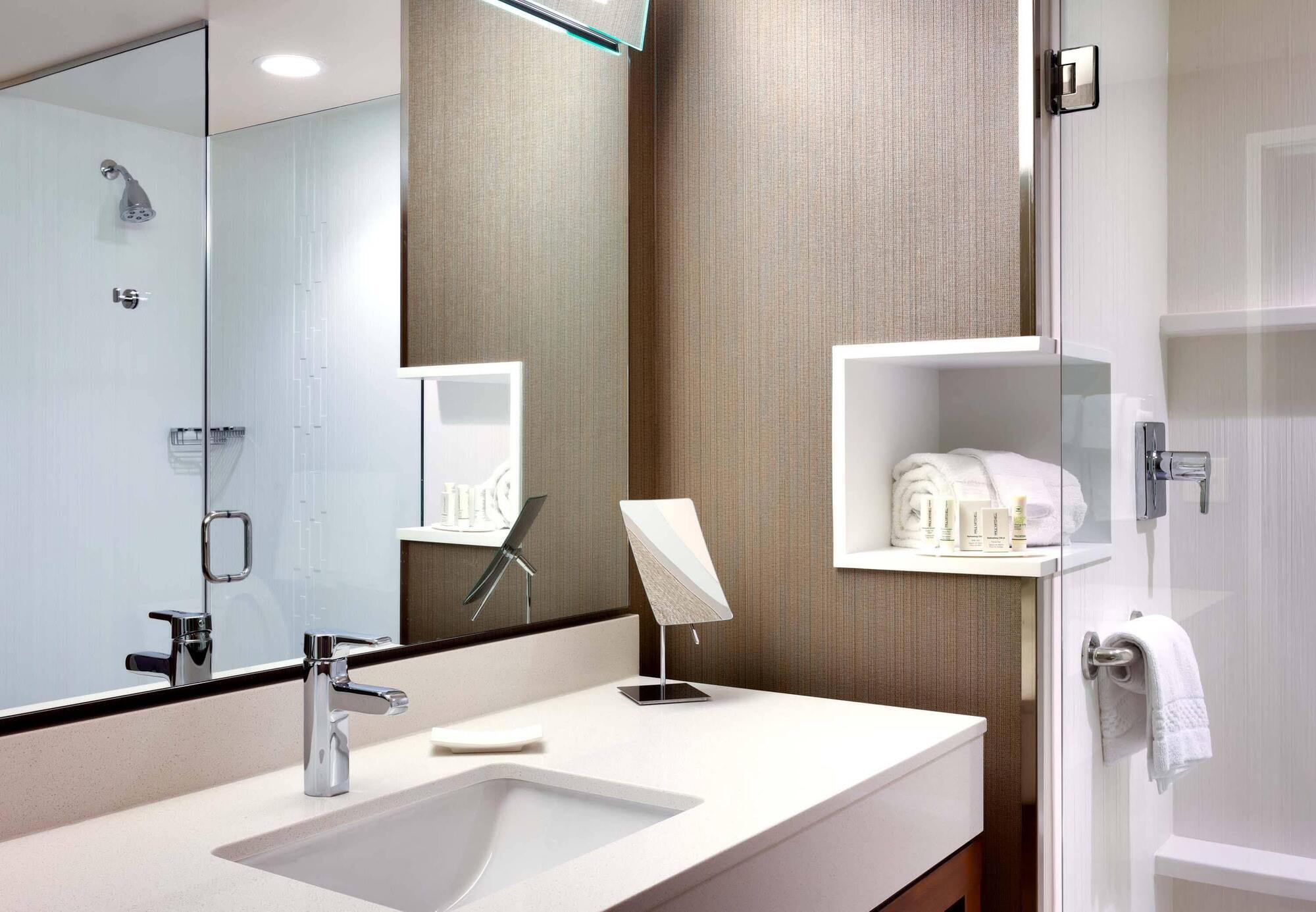 Courtyard By Marriott Denver North/Westminster Eastlake Bagian luar foto